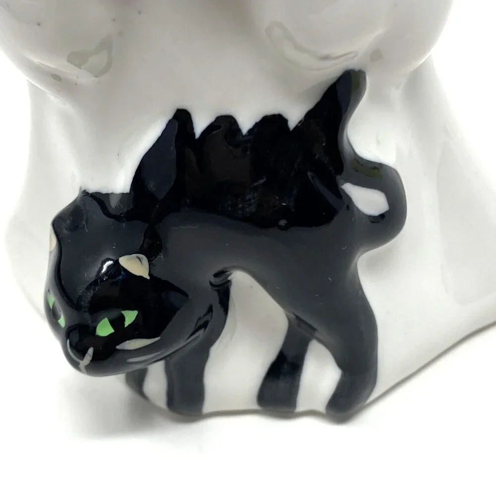 Ghost Cat Ceramic Decorative Sculpture Hyde and EEK! Boutique™ Off-White